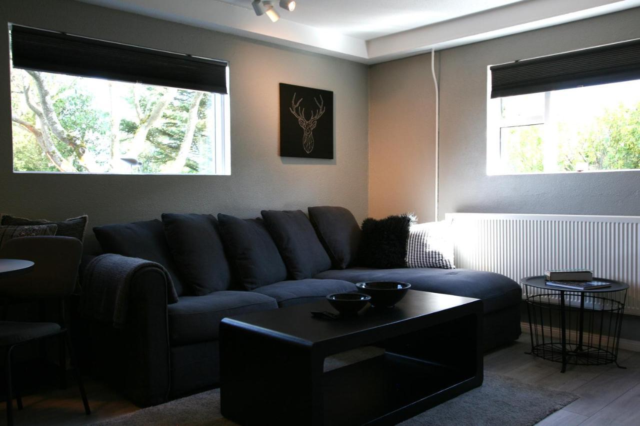 Spacious & Refurbished 1 Bedroom Apartment In Suburban Reykjavik Garthabaer Bagian luar foto